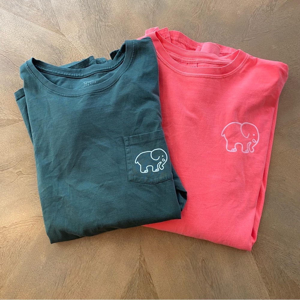 Ivory Ella Women’s Long Sleeve bundle SZ XXL/XL: Green and Pink Long Sleeve Tees
